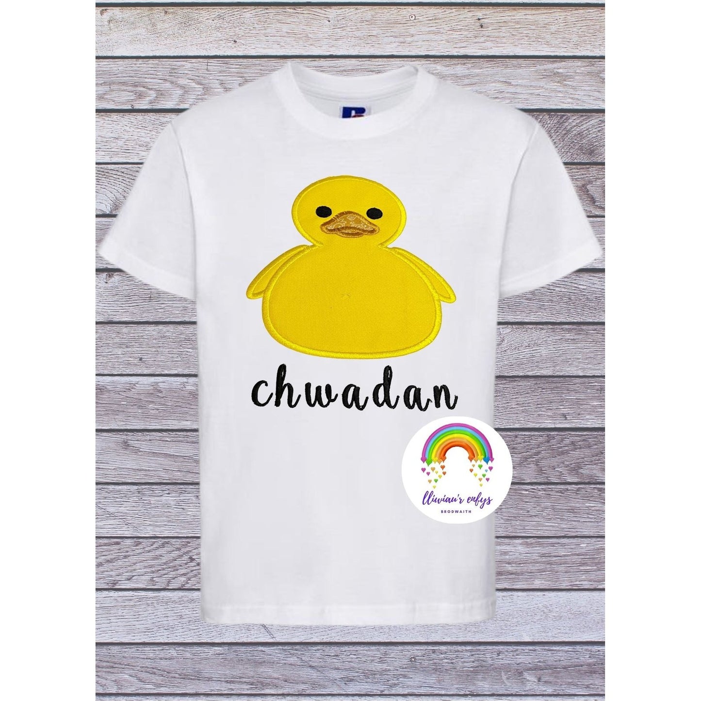 BRO-062 Embroidered & appliquéd t-shirt with duck and Welsh word "chwadan"