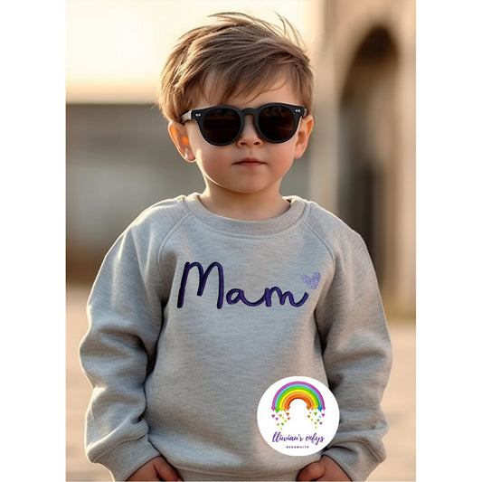 BRO-065 sweatshirt with "mam" & small heart embroidered for infant  